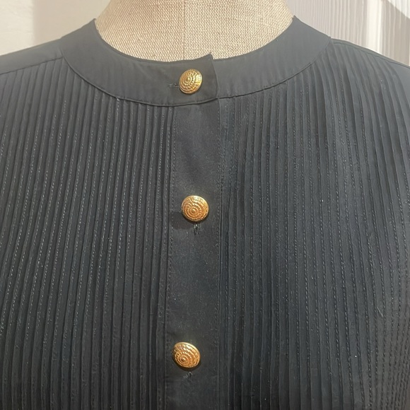 Vintage 70s Laura and Jane blouse pleated black gold button down women’s size 4P - Picture 2 of 6